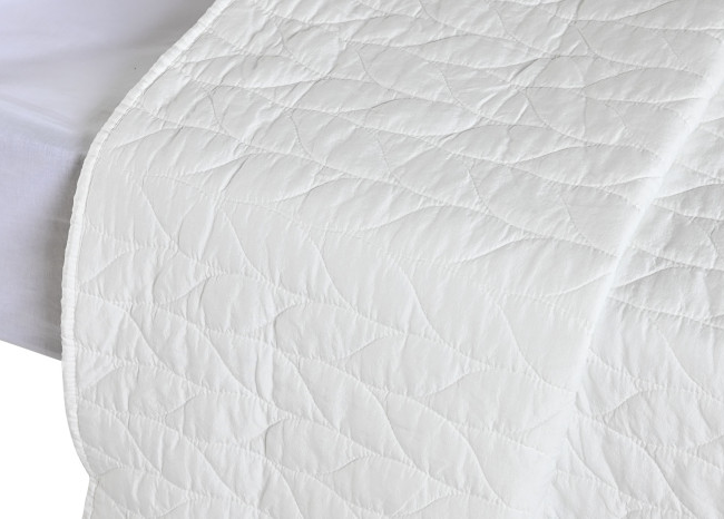 Colcha SANSI cama 135-150