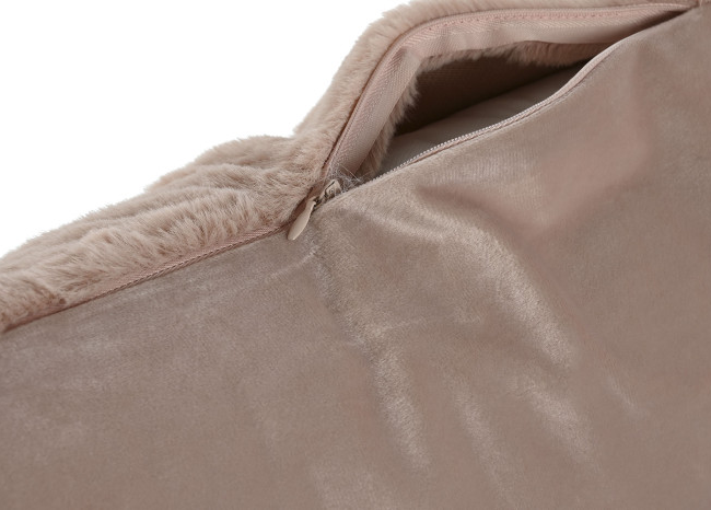 Cojín LYNES rosa viejo