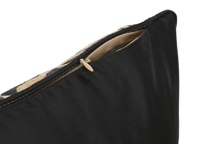 Cojín JAQUARD DORADO 