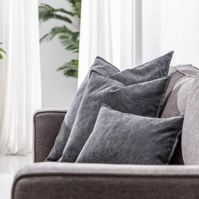 Cojín HUST gris 45